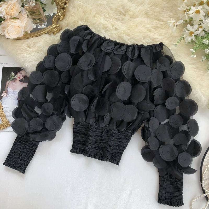 ⏳Time-Limited Special⏰Off-Shoulder Fitted Top – 3D Floral Appliqués, Smocked Waist, Balloon Sleeves 🌸