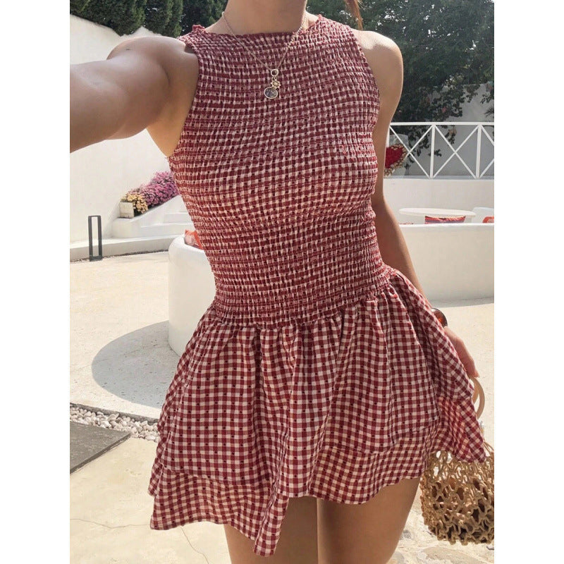 ⏳Time-Limited Special⏰Sleeveless Gingham Smocked Mini Dress – Stretchy & lightweight – Perfect for holidays, beach or warm days – playful vintage style ✨🌸