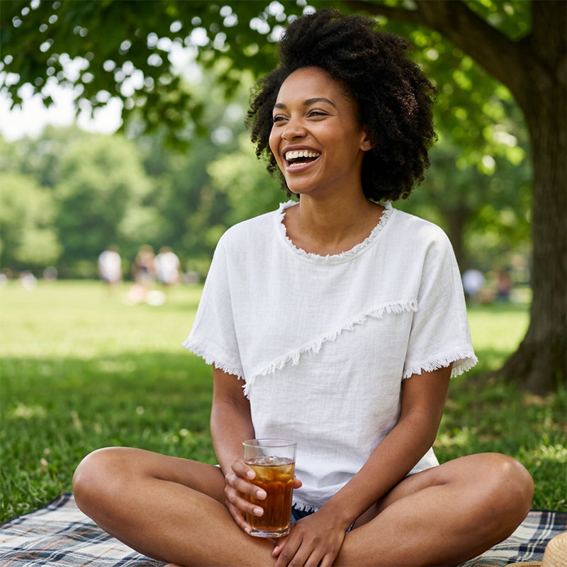 ⏳Time-Limited Special⏰Women's Summer Top with Raw Edge Paneling – Round Neck, Relaxed Fit, Edgy ✨