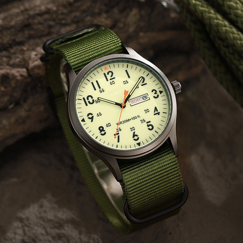 ⏳Time-Limited Special⏰Men's Quartz Watch with Luminous Display – Dual Glow, 30M Water Resistant, Date Window 🕶️