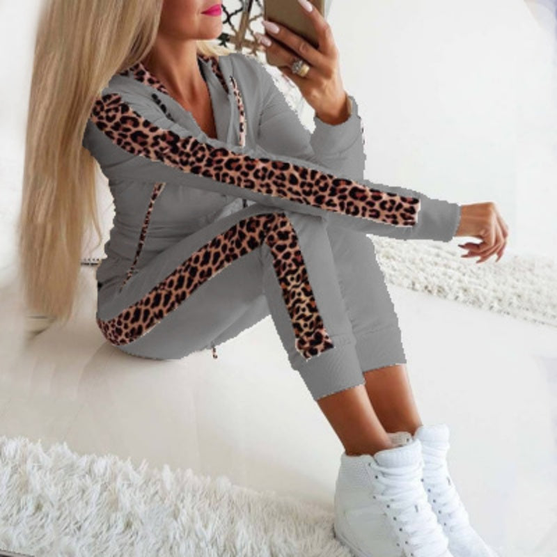 Women's Leopard Print Long Sleeve Zipper Sweatshirt and Pants Set